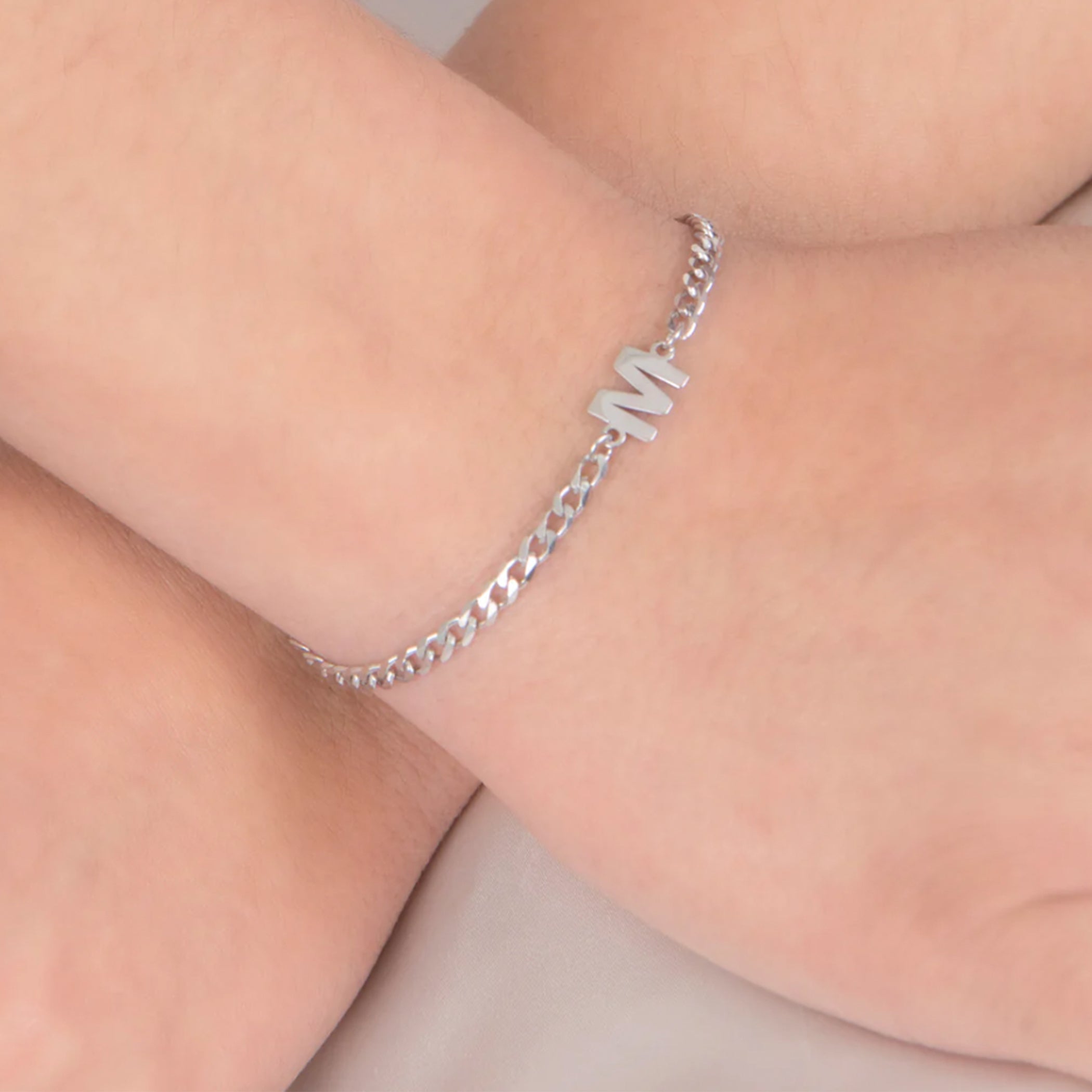STERLING SILVER CURB CHAIN INITIAL BRACELET