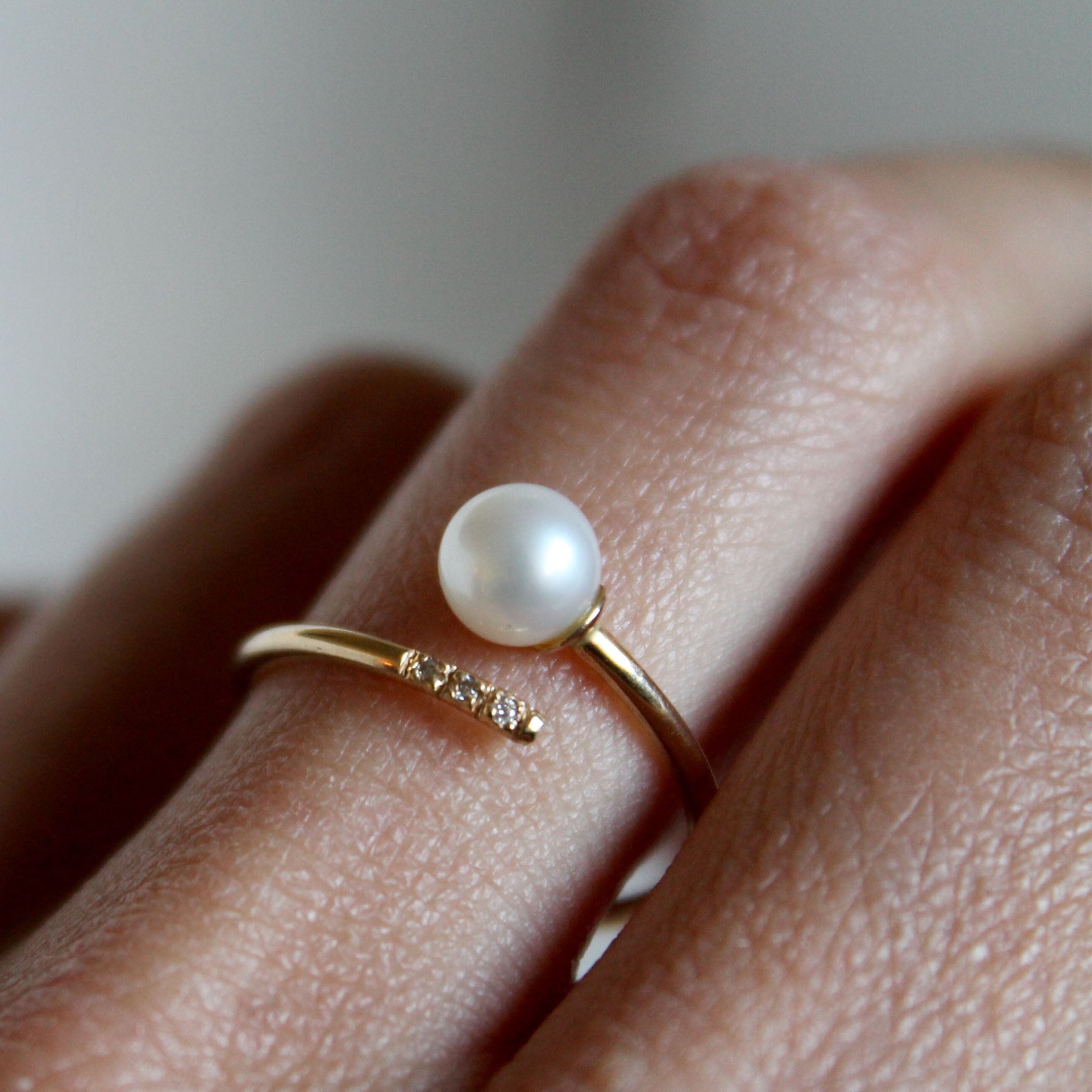 BYPASS PERLE WITH PAVE RING