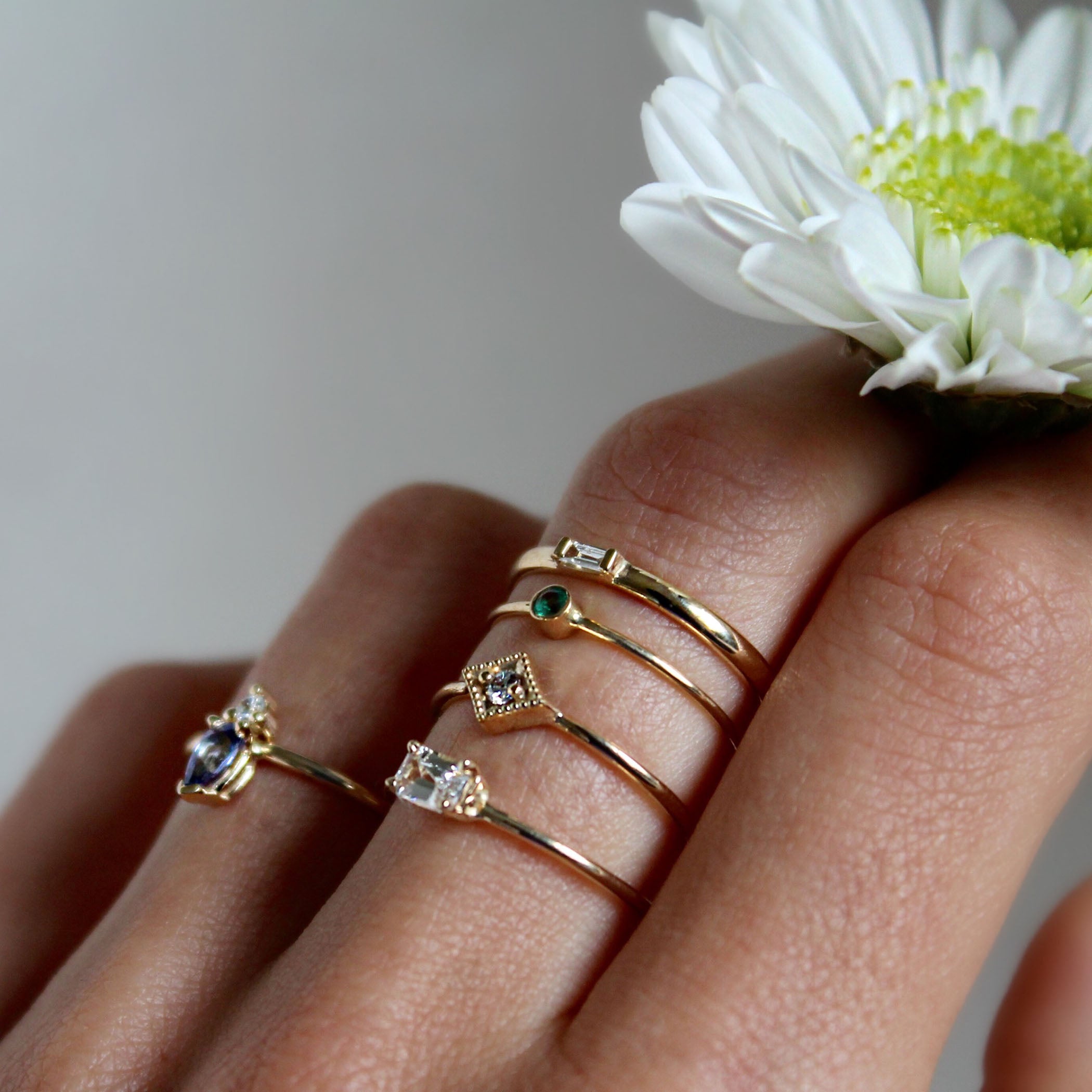 DIAMOND BAGUETTE BAND