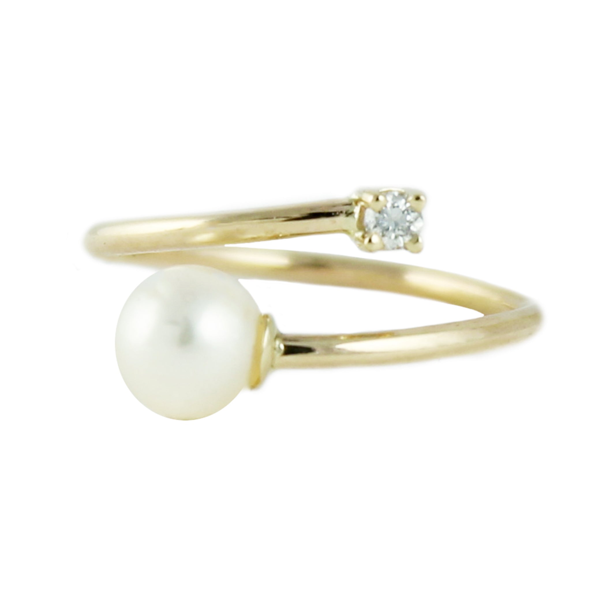 DIAMOND AND PEARL SWIRL RING