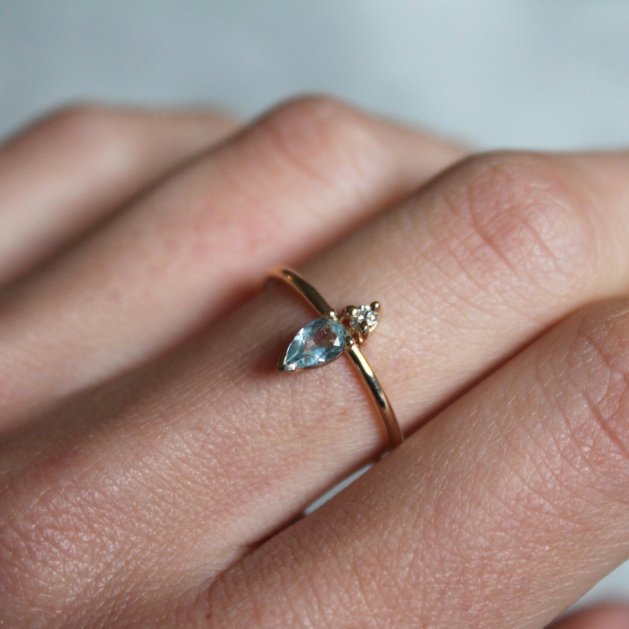 EMILIA AQUA RING