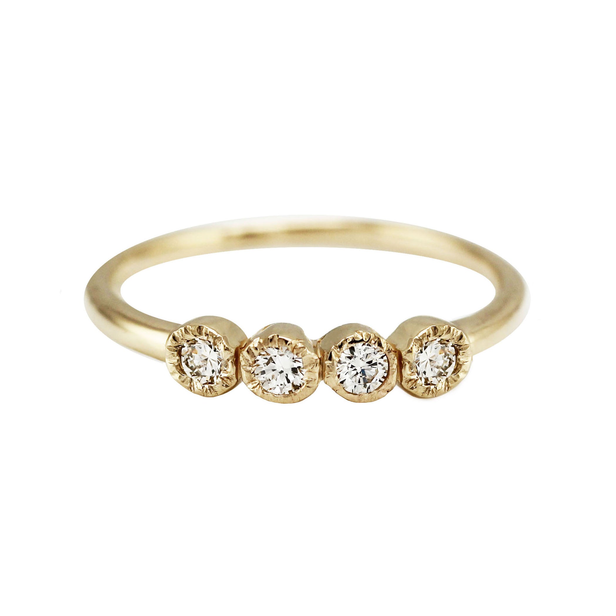 FOUR GRAND DIAMOND BAND