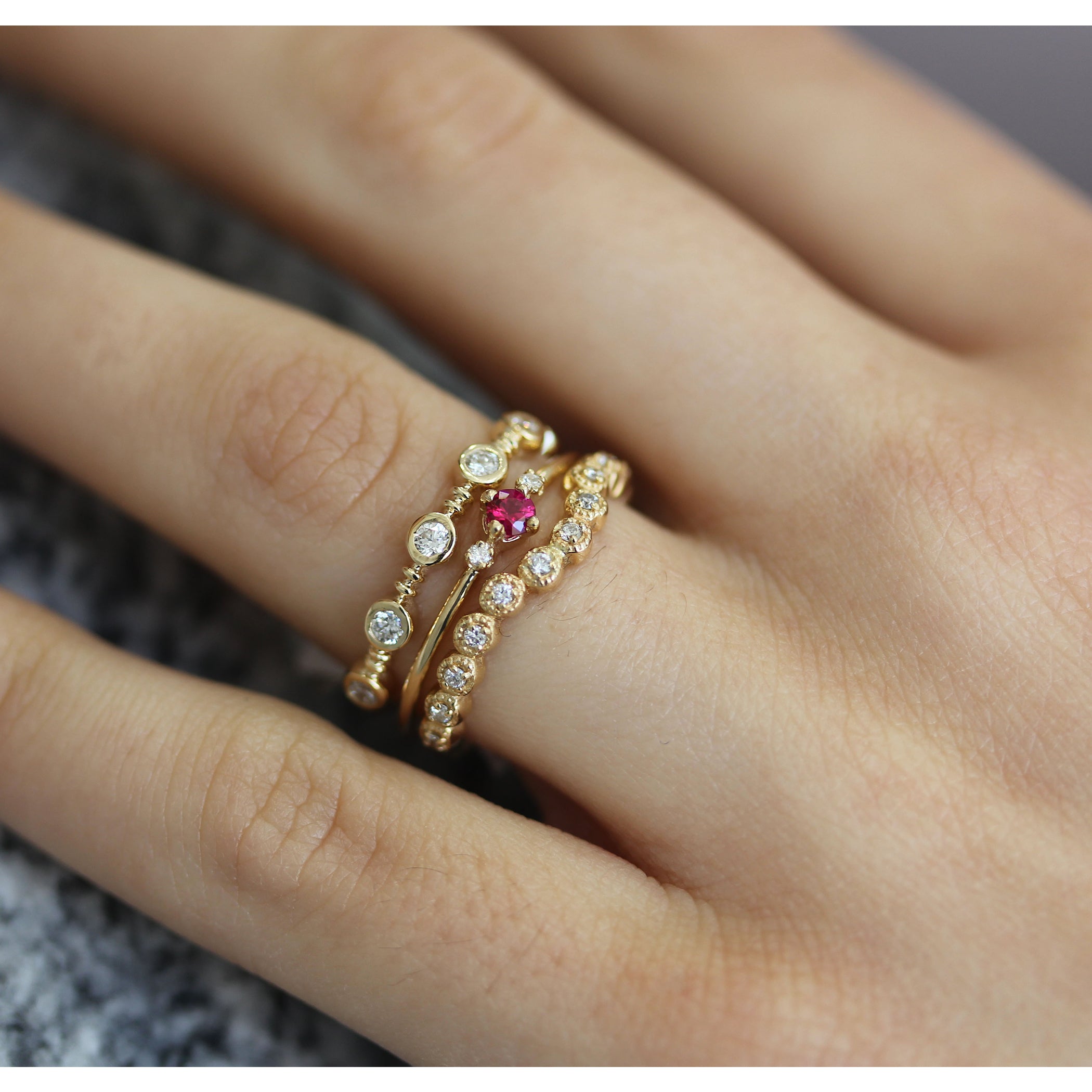 THEA RUBY WITH SIDE DIAMONDS RING