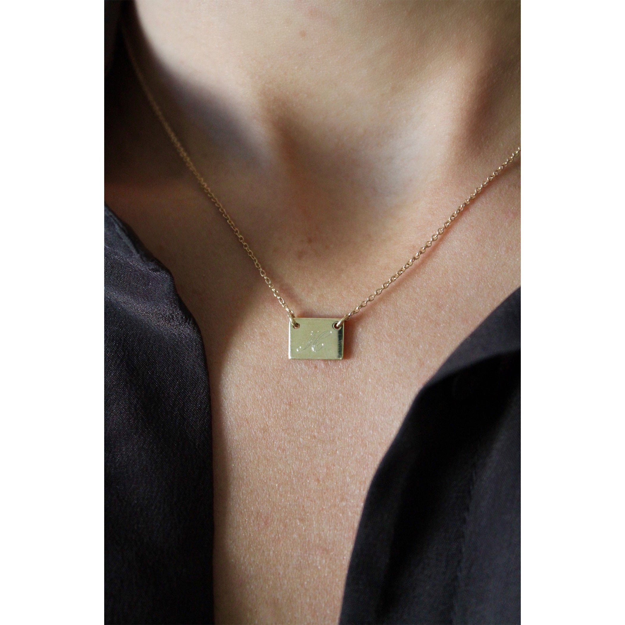 ID GOLD ENGRAVED NECKLACE