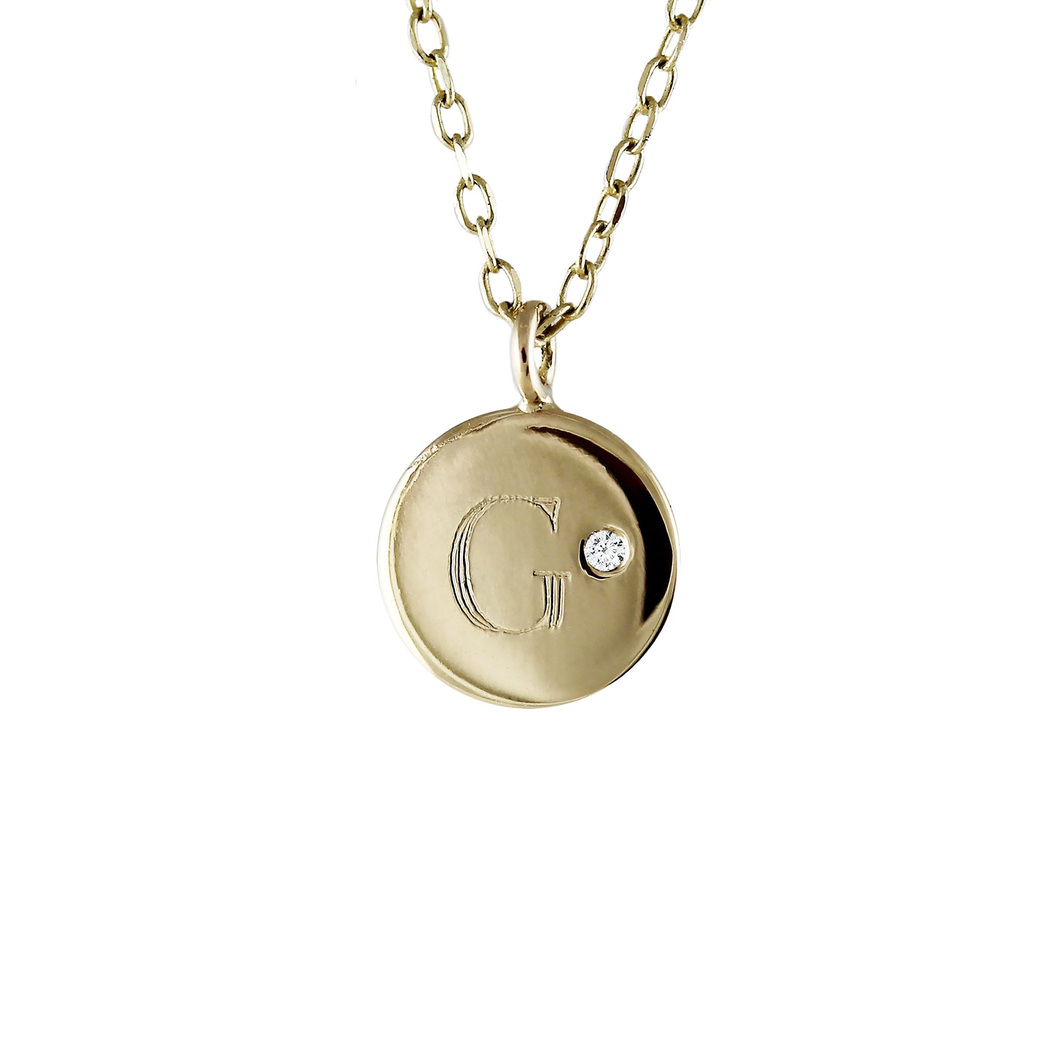 INITIALE WITH DIAMOND NECKLACE