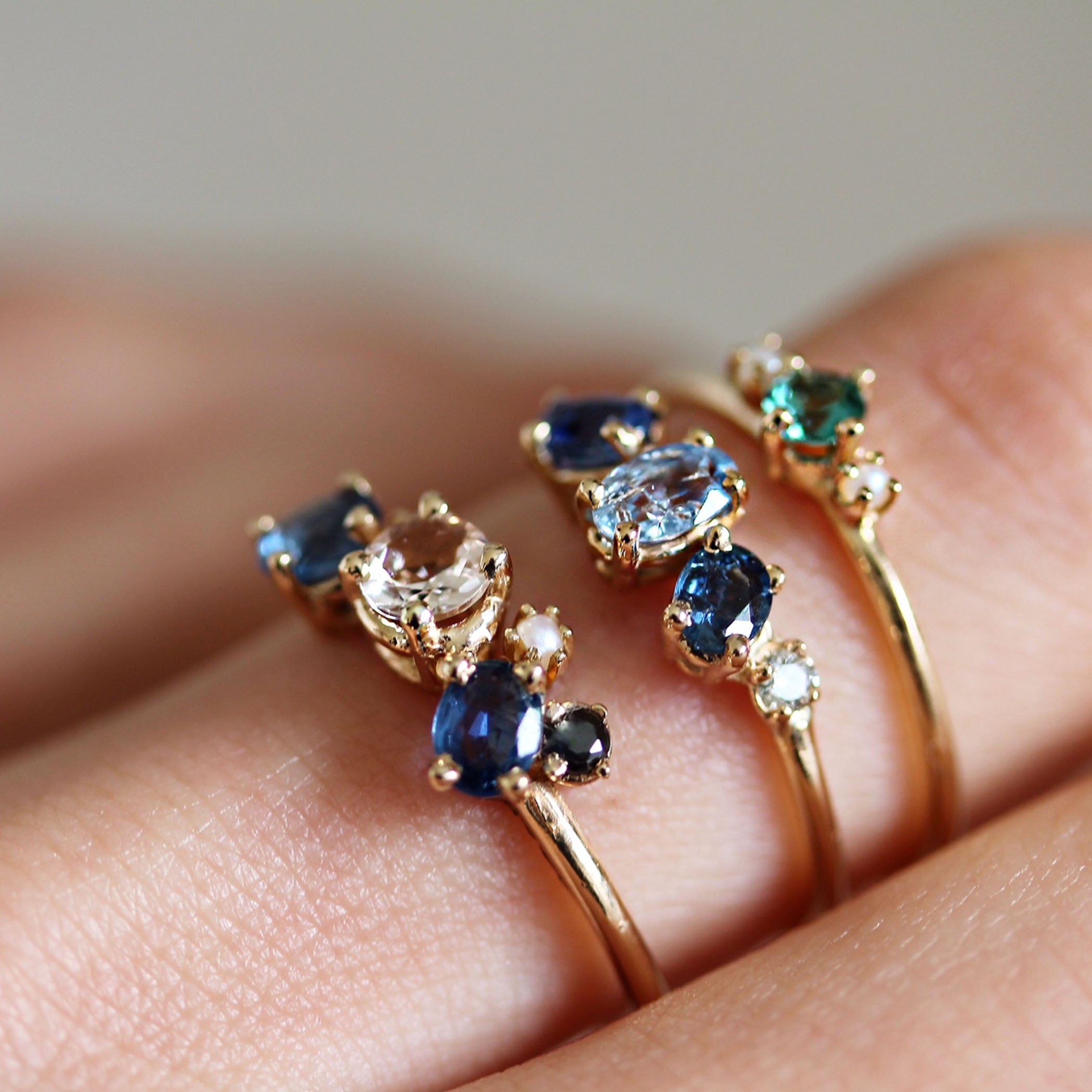 LAGOON SAPPHIRE WITH DIAMOND