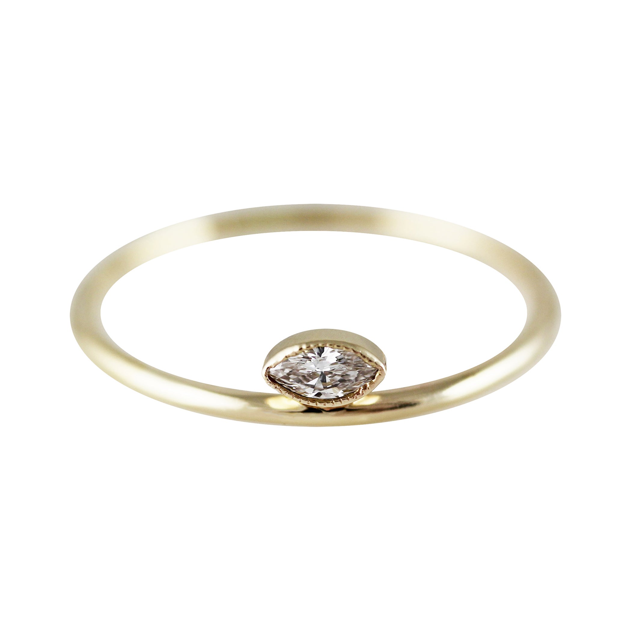 MARQUISE ON TOP RING
