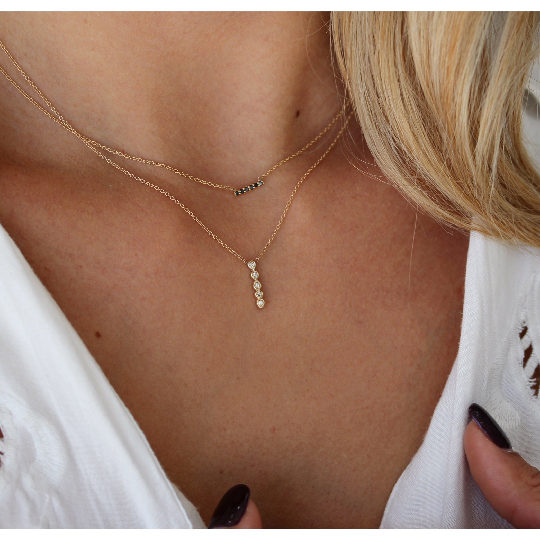 LONG VERTICAL MIA NECKLACE