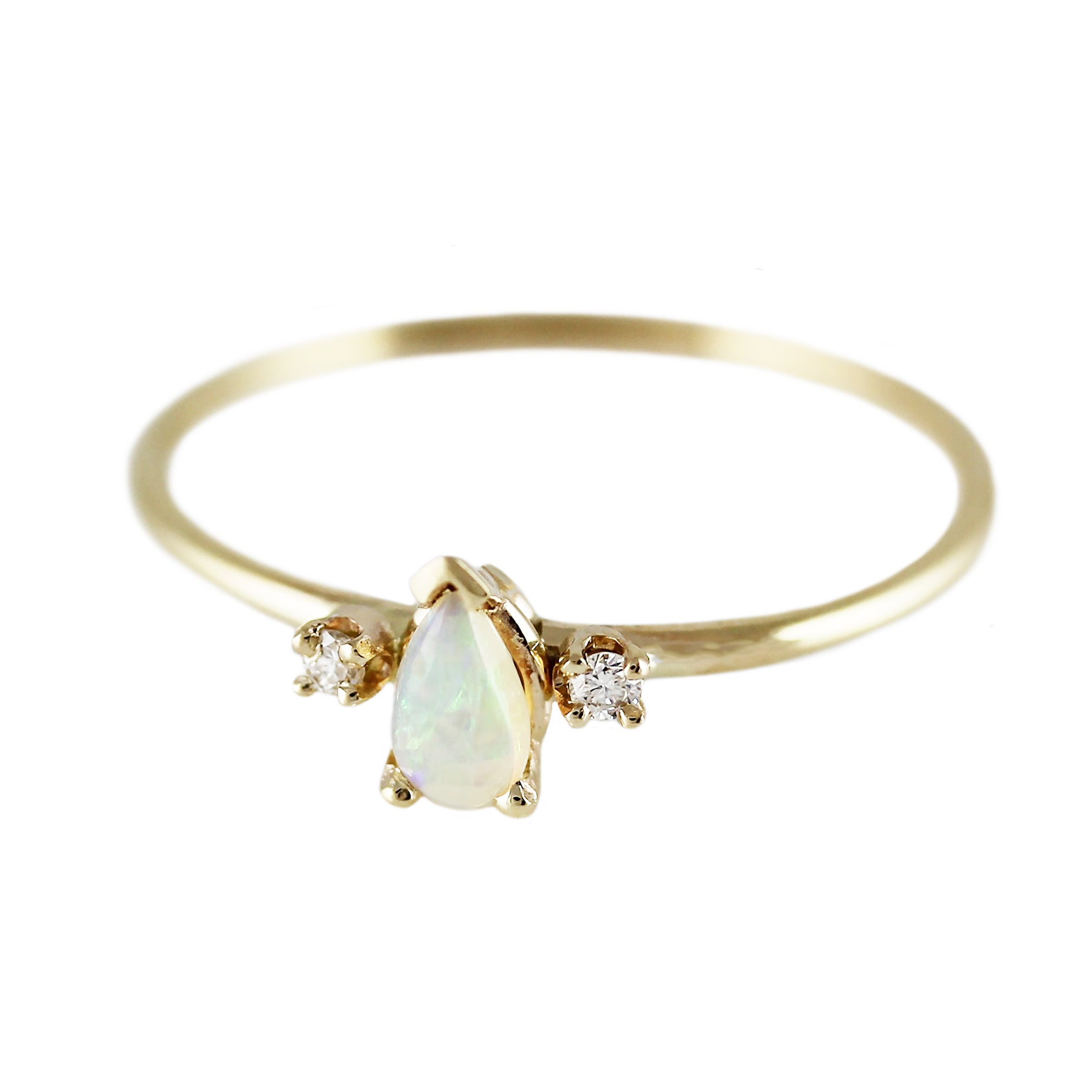 PRINCESS OPAL WITH DIAMONDS RING