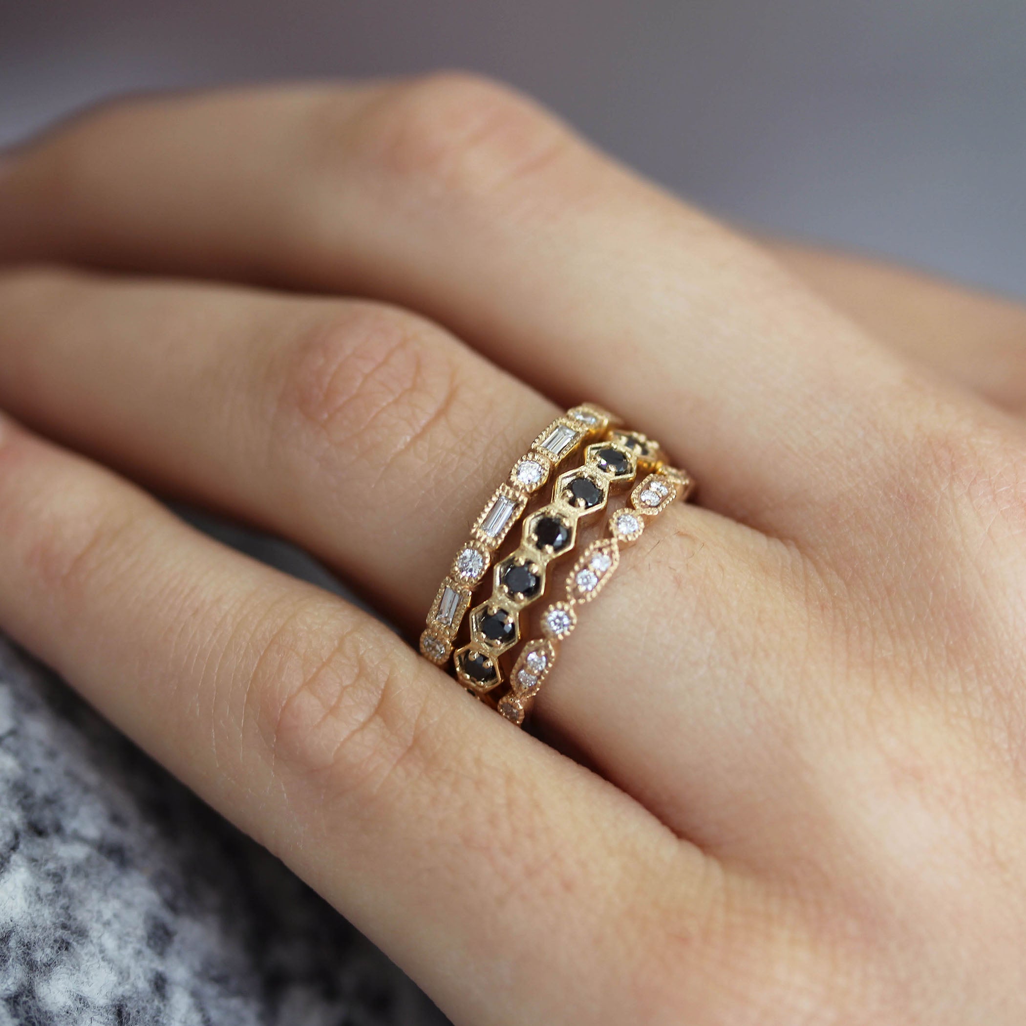 14K BAGUETTE AND ROUND DIAMOND BAND