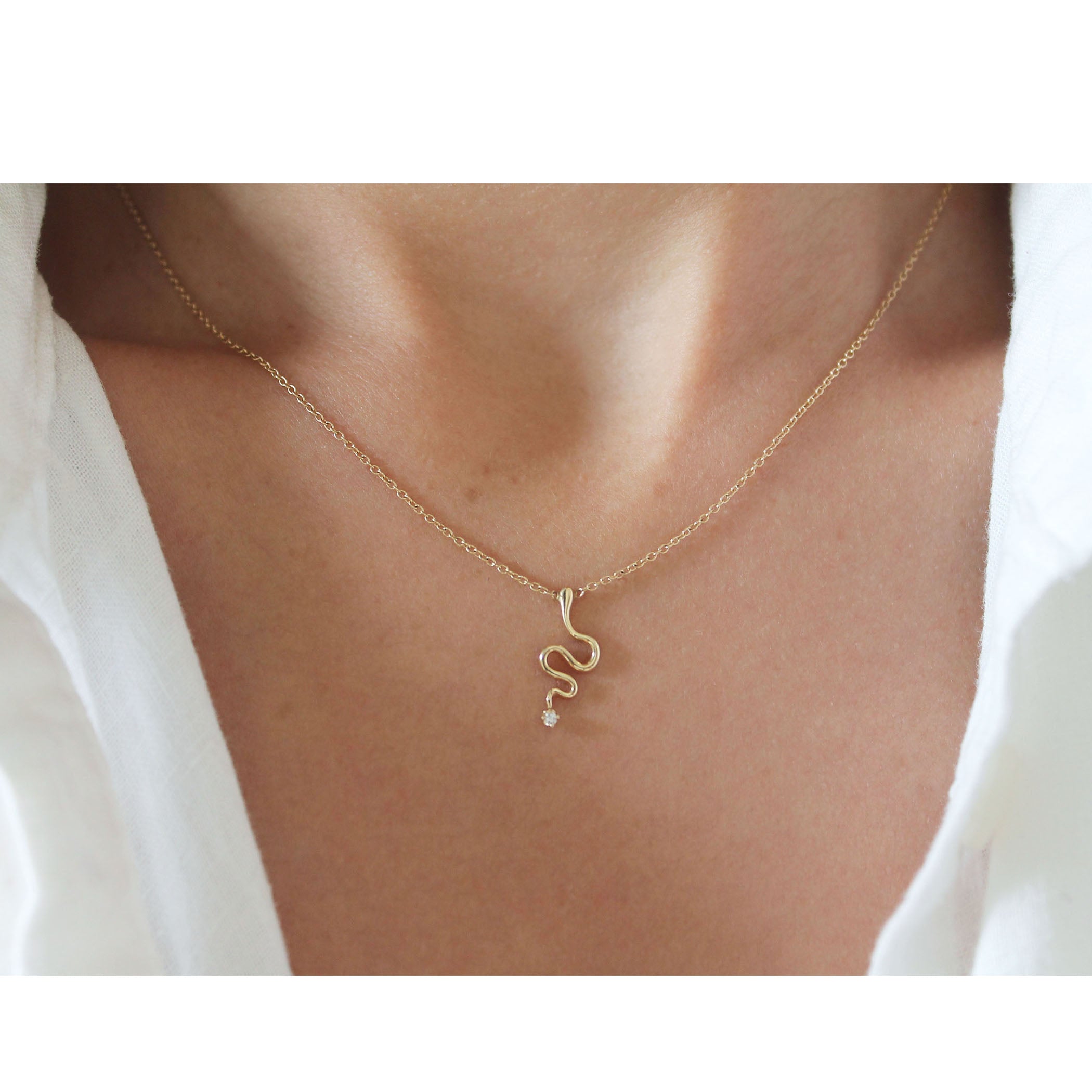 SERPENT MAGIQUE NECKLACE