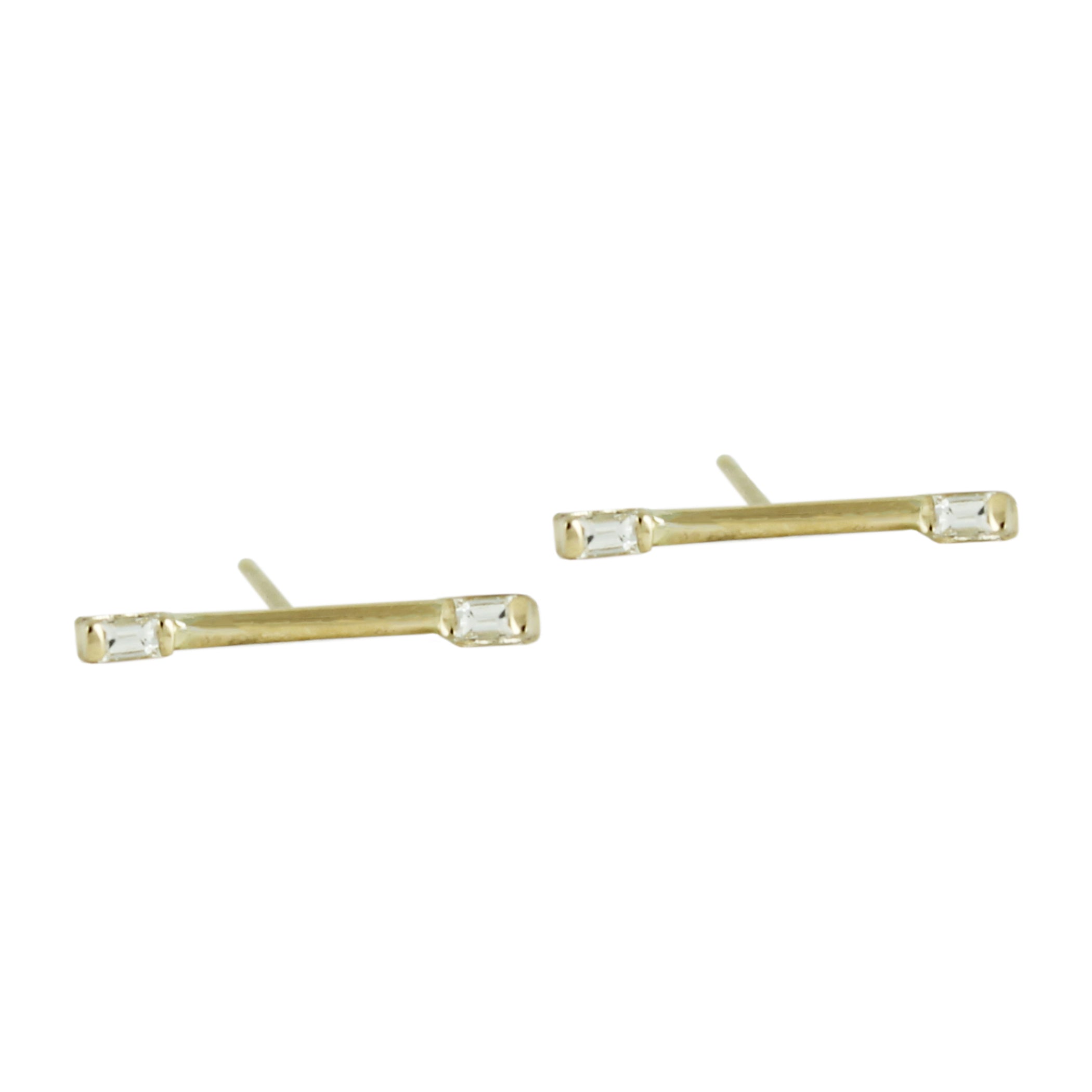 STAPLE WITH BAGUETTE ENDS STUDS