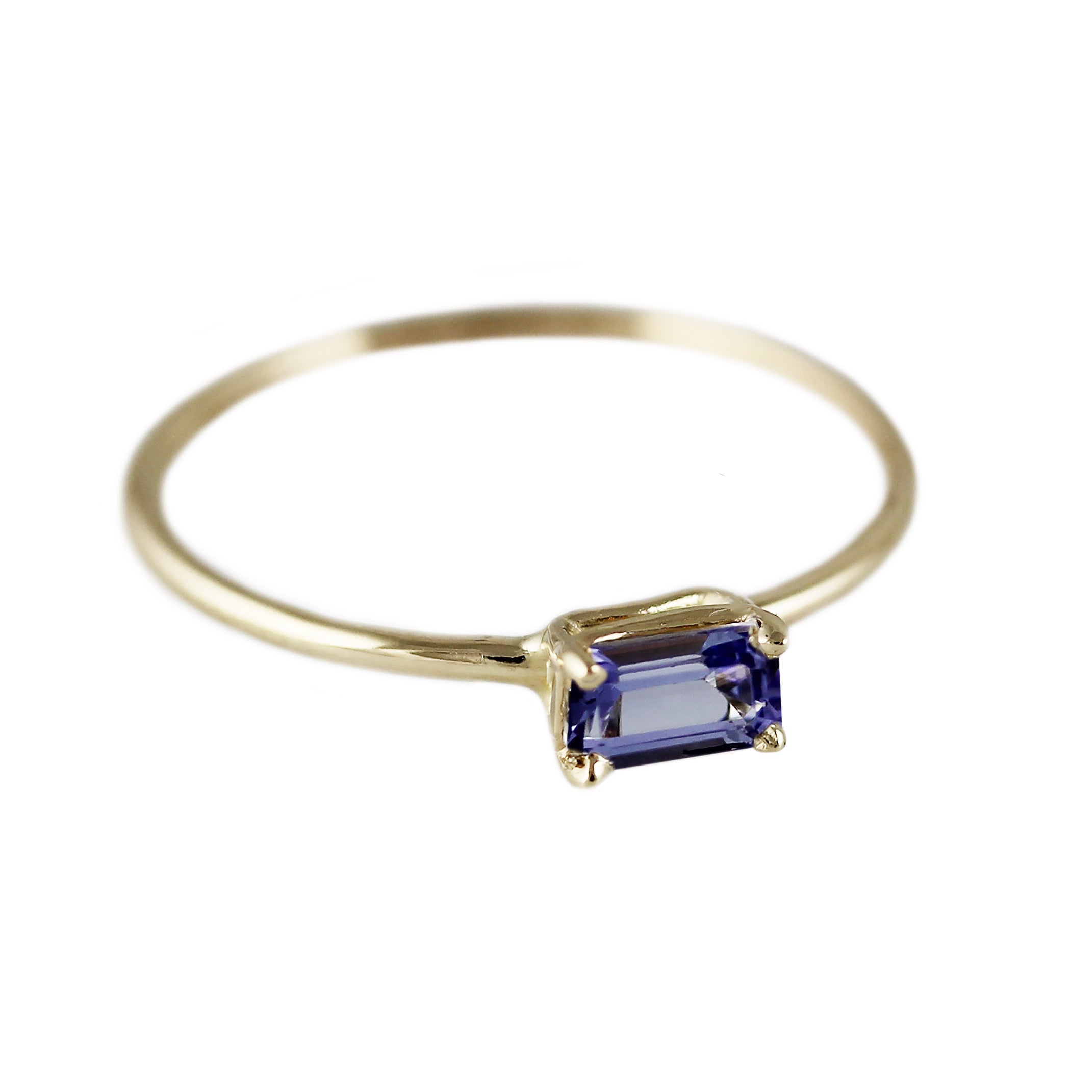 OCTAGON TANZANITE RING
