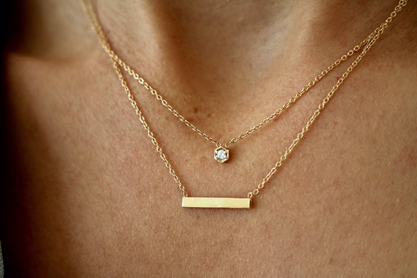 1 2 BAR NECKLACE LUMO