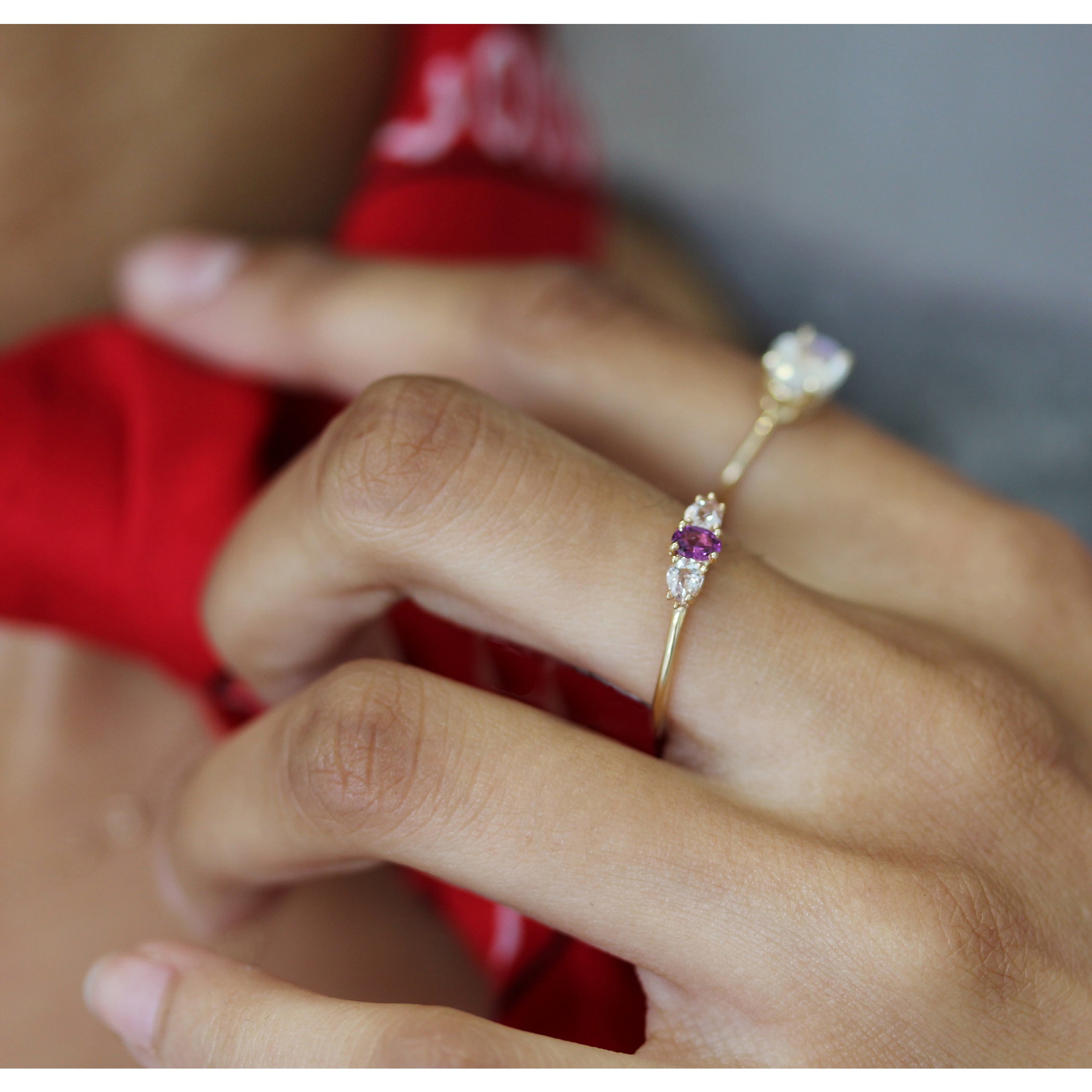 VIOLET GARNET WITH MORGANITE PETALS RING