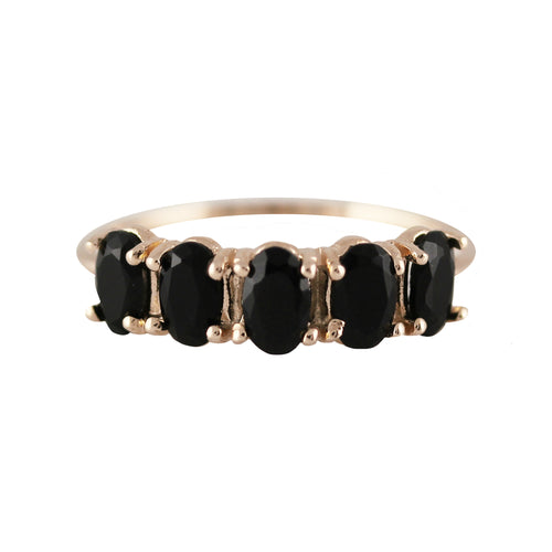 5 OVAL ONYX RING